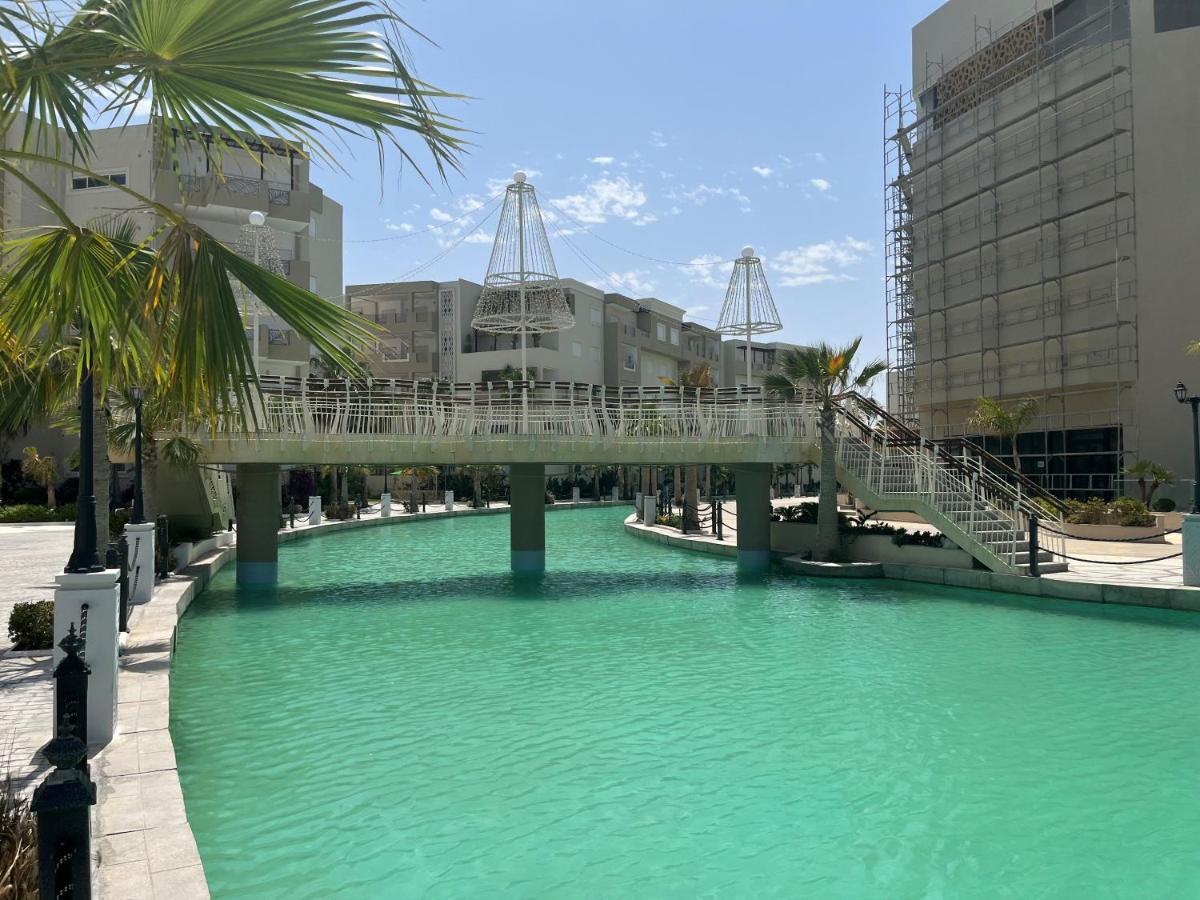 Super Appartement Avec 5 Piscines En Residence Monastir Extérieur photo